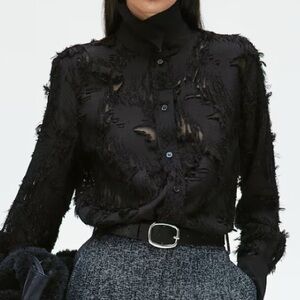 H&M Black Textured Weave Long Sleeved Shirt - US XXL